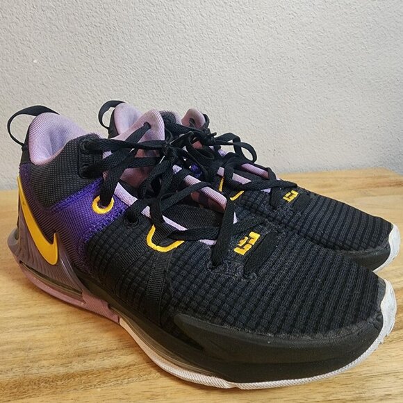 Nike LeBron Witness 7 Shoes Mens Size 10 Basketball DM1123-002 main image 6